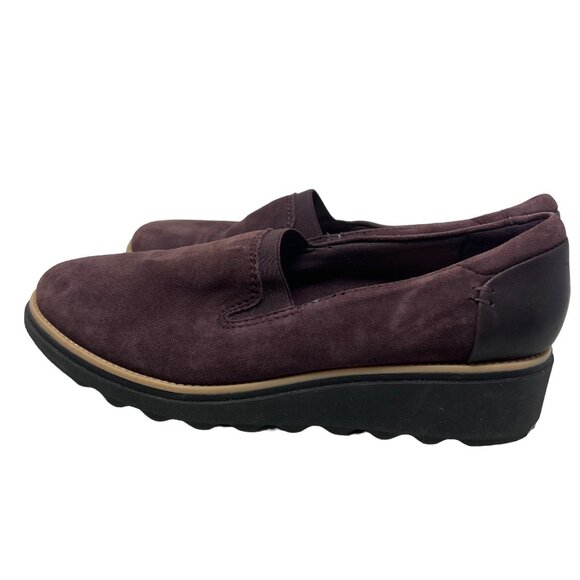 Clarks Collection Loafers Size 7.5 Sharon Dolly Slip On  Aubergine Brown Suede - Picture 2 of 8